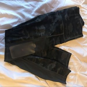 Fabletics Mila Pocket Capri
